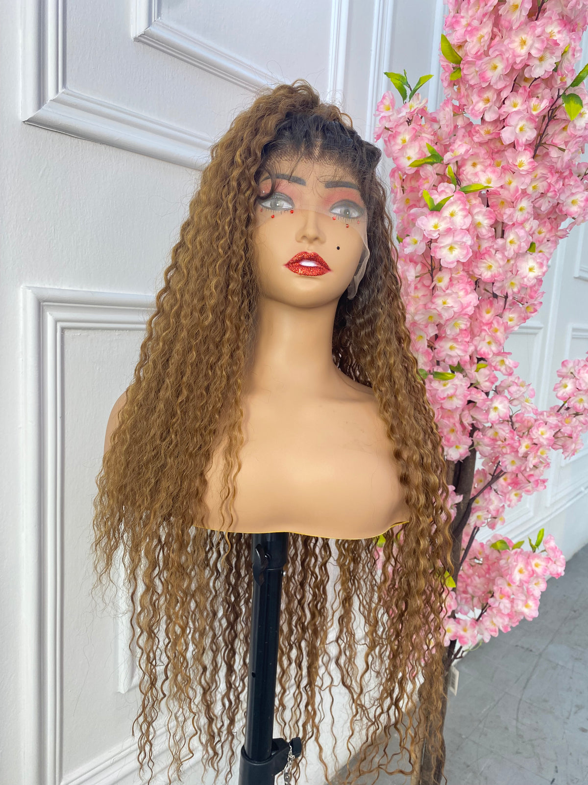 Full frontal water wave 32”